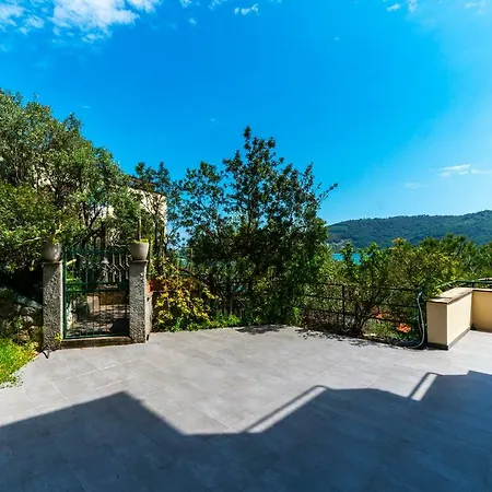 شقة Paradise Luxury Terrace *